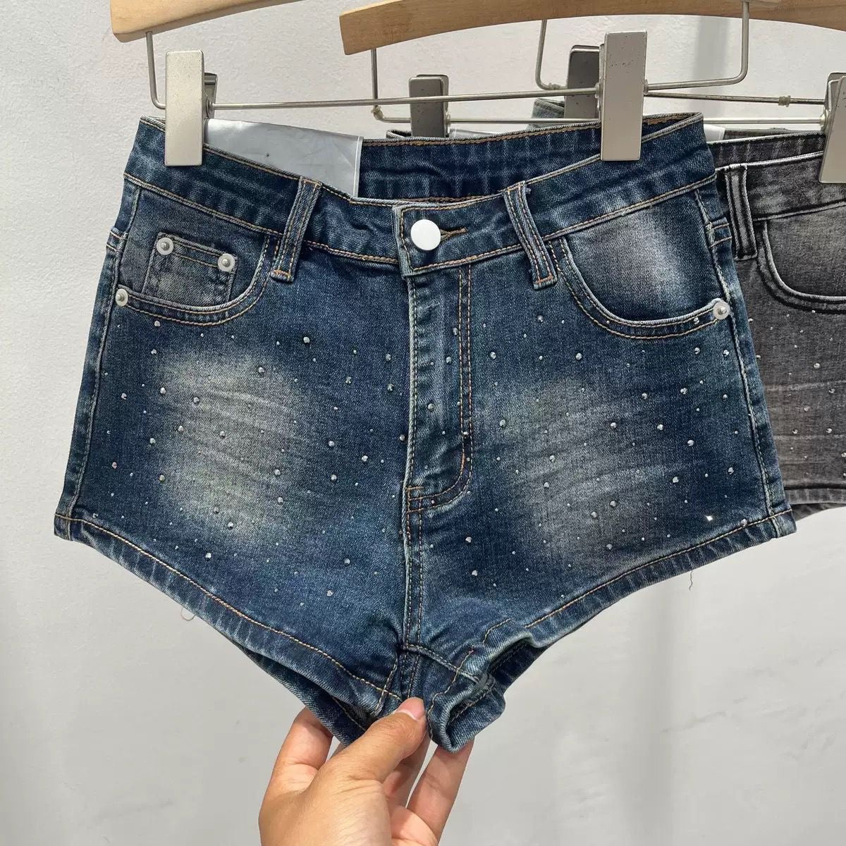 Light Diamond Shorts