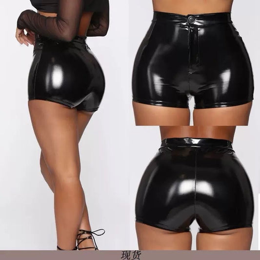Flexible leather short