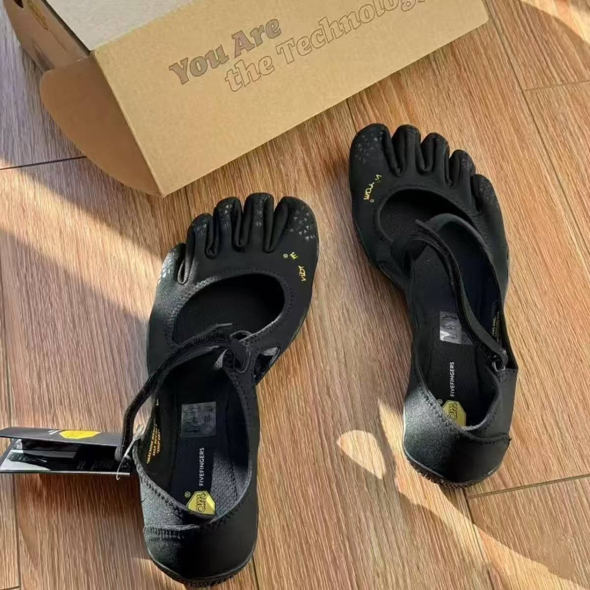 Toe shoes